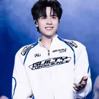 Quang Hùng