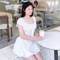 Tác giả Jo Kwon Yuri