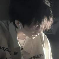 ◡̈Ziokass@zio.hai
