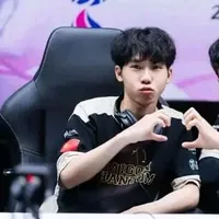 Nguyễn Hữu Đạt (Phonex)