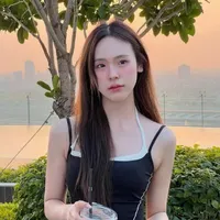 June wanwimol [nàng ]