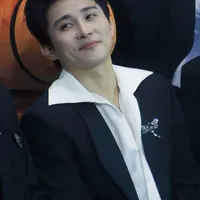 Sơn.K