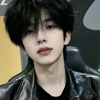 Chiêu Nghiệp(anh cả)