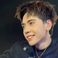 lê quang hùng