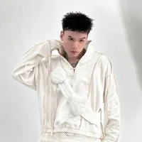 Trần Thế Thể Thiên-nhỏ Thiên