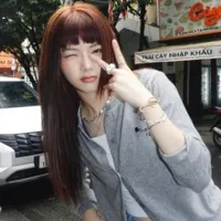 Nguyễn Lê Ngọc Ánh Sáng — Ánh Sáng Aza