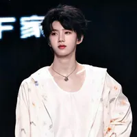 Trương Hàm Thụy-hắn