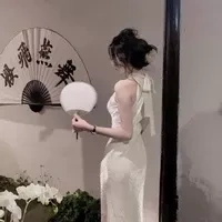 Mama Tả Kỳ Hàm 