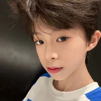 Dư Chính Lâm_em