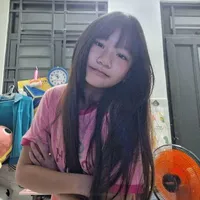 cô pé thạc lưu~