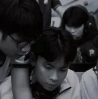 hoàngm