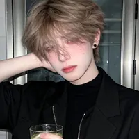 teahyung (lớp trưởng)