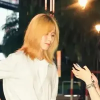 Lý Tuyết Ngân