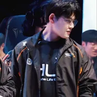 Lee Min-hyung[gumayusi]