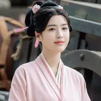 Nha hoàn Bạch Chỉ