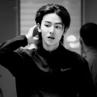 Eom Seonghyeon [ 엄 셩현]