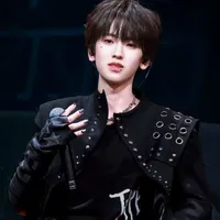Tả Kỳ Hàm