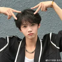 Trương Dịch Nhiên [@domi]