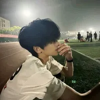 Phó Gia Hưng[bạn nam9]
