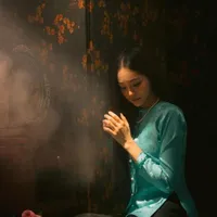 Như Cẩm