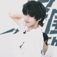 Trương Hàm Thụy