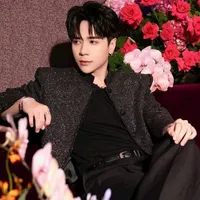 quang hùng