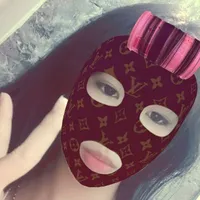 Tg bay tới đây😝