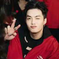 Đặng Thành An//Chíp Bông//