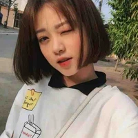 TÁc giả dễ cmn thw
