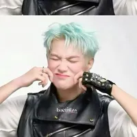Hoàng Đức Duy ( Captain )
