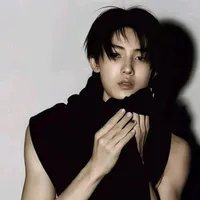 Eom Seong-Hyeon ( 엄성현 )