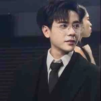 Lê Quang Hùng 