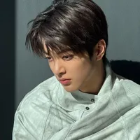 Ahn Keonho ( bi )