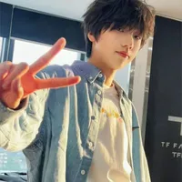 Nhiếp Vĩ Thần