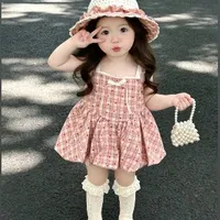 Nhã Phương ( lúc nhỏ )