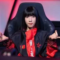Hoa Tranh-Ruuruu