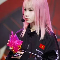 Tuyết Hồng-Lạc