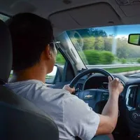 Tài xế xe bus
