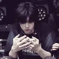 Trần Dịch Hằng
