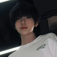 Nhiếp Vĩ Thần