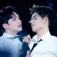HoangB { Tg }