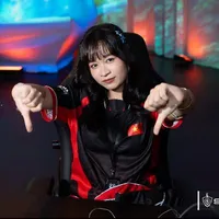NGUYỄN THỊ DIỆU LINH / NAT