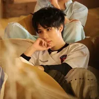 nhỏ t/g nè><