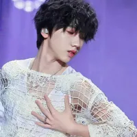 Yêu anh đi , anh cho cái nhẫn hột xoàn