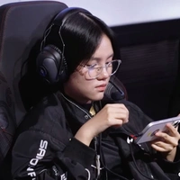 Minh Hương _ cô