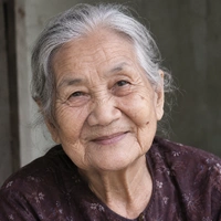bà ngoại Thụy(bà hai)