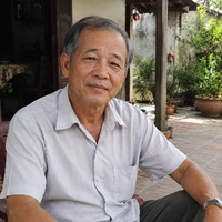 ông ngoại Hàm(ông chín)