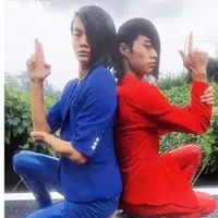 all nhân vật ở đó( - ai thì trừ)