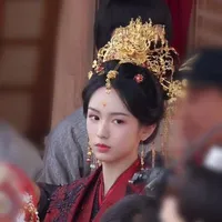 Lâm Tư Nguyệt