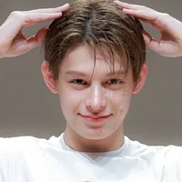 chao yufan-james 🐱